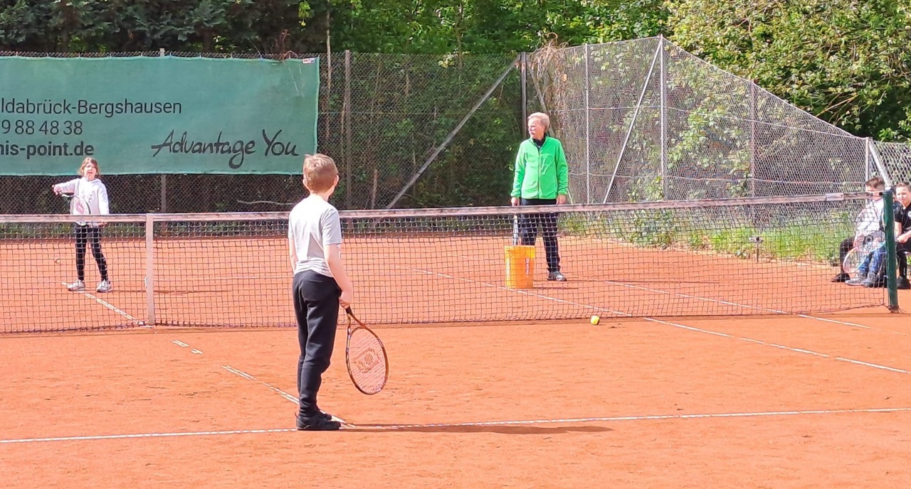 Training mit der Grundschule Bergshausen